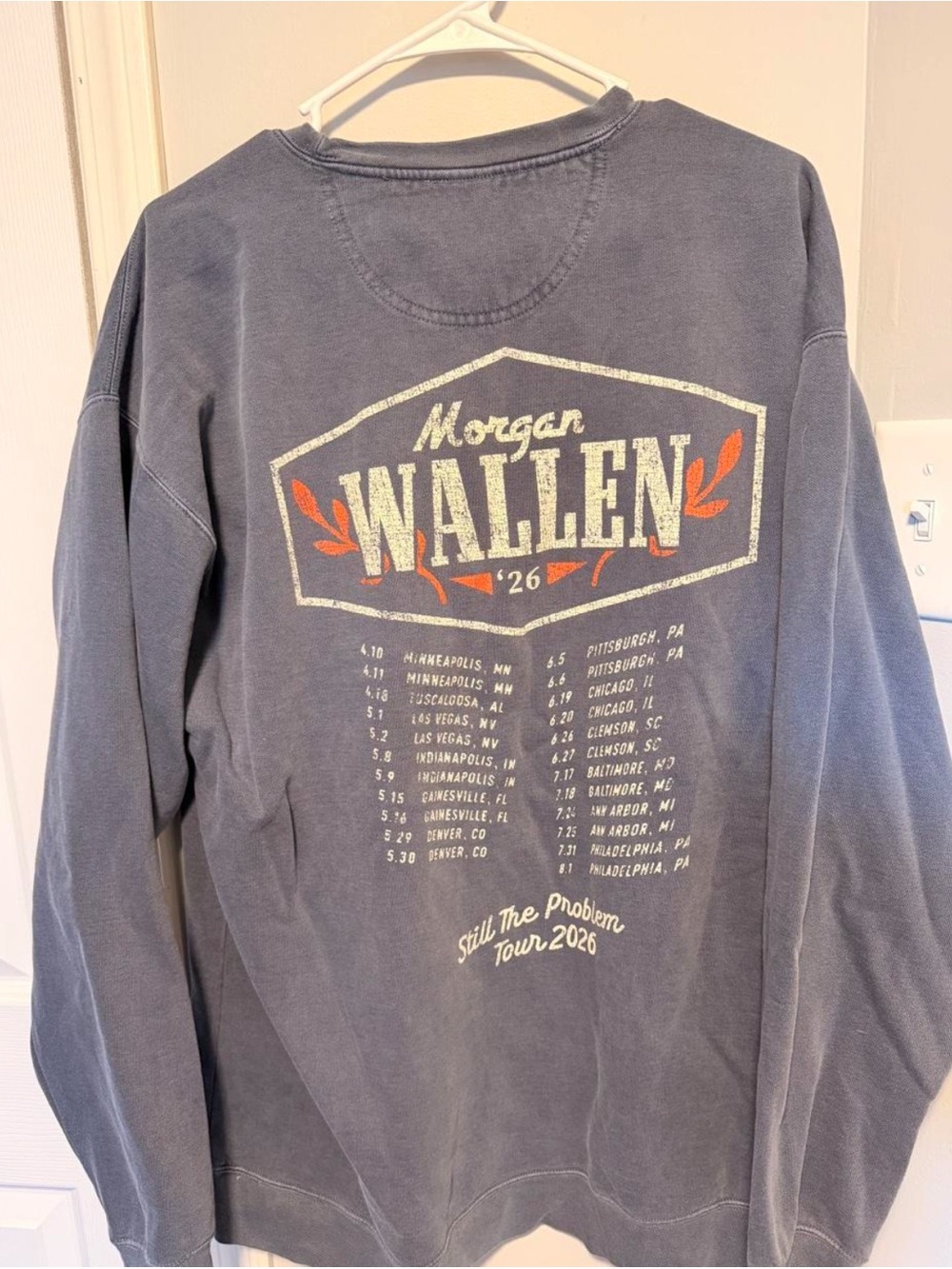 Morgan Wallen Navy Sweatshirt 2026 Still the Problem Tour, Size medium - Picture 2 of 3